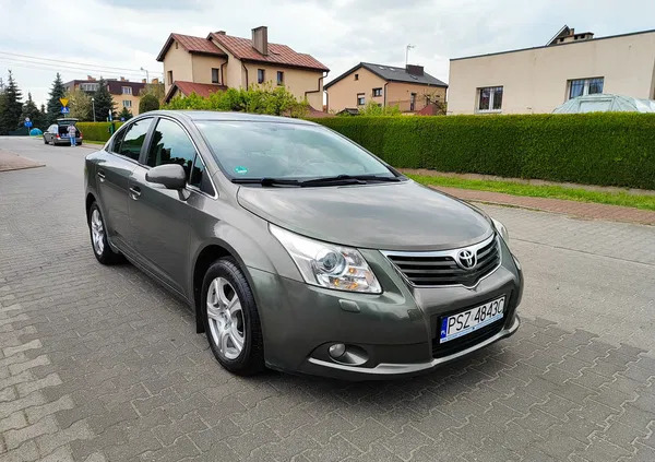 samochody osobowe Toyota Avensis cena 33900 przebieg: 101000, rok produkcji 2009 z Szamotuły